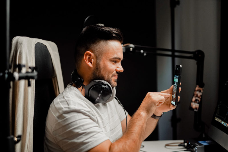 Man holding a phone